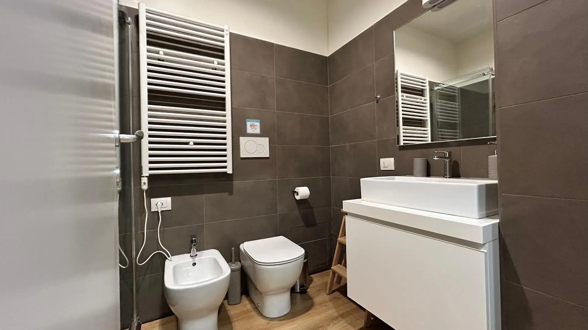 Magnoliaapartments - Home Freguglia 2 Center Milan Apartment